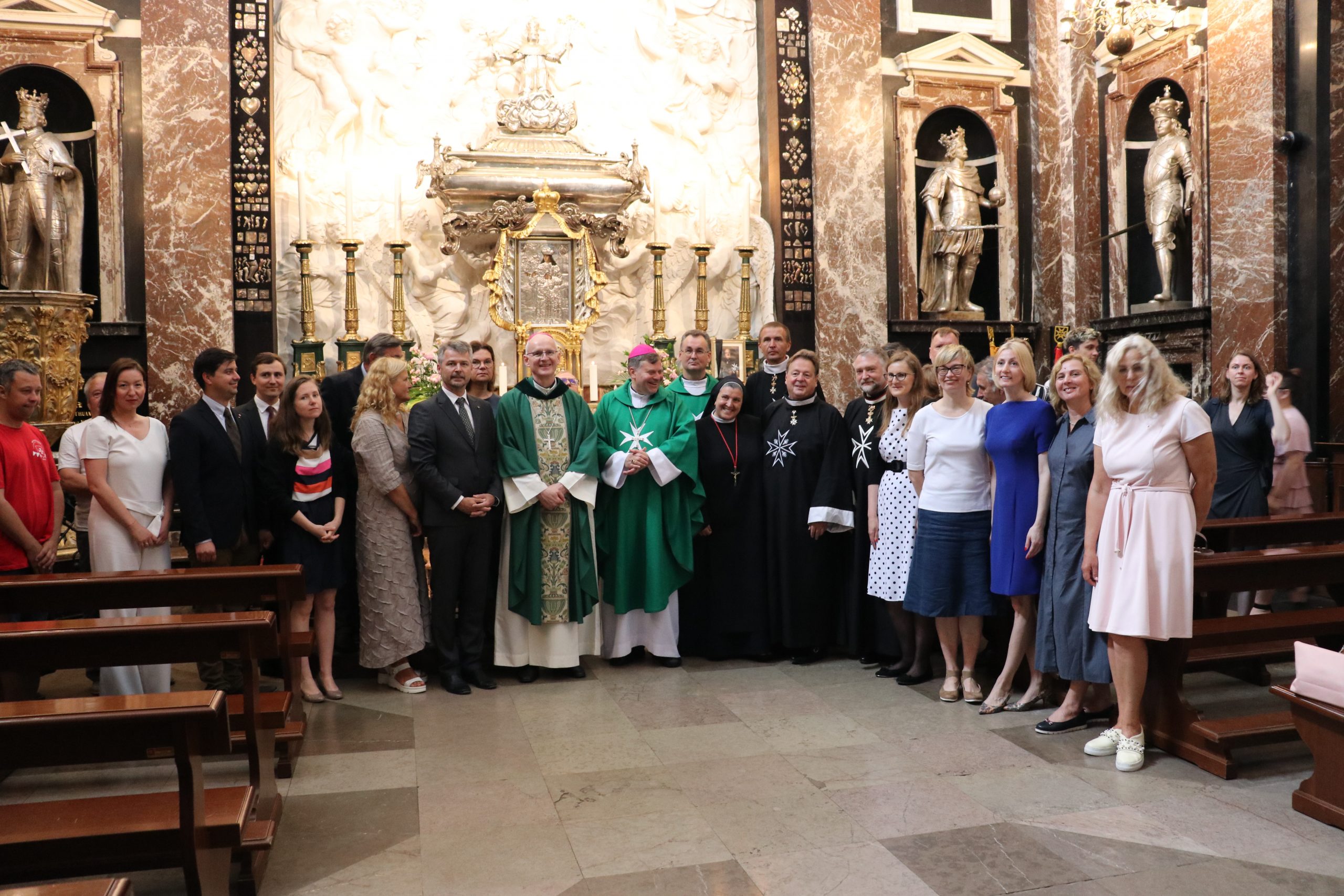 Holy Mass in Vilnius Cathedral in memory of the Lieutenant Grand Master Fra’Marco Luzzago